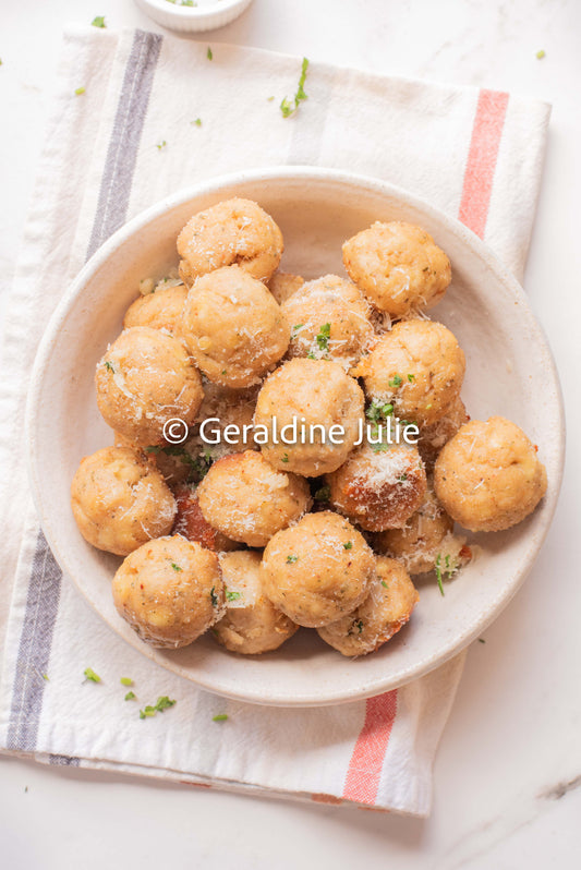 Exclusive Cheese Chicken Meatballs Baked