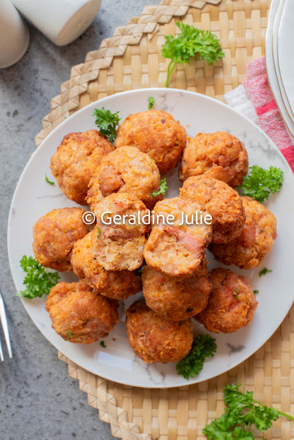 Exclusive Sausage Cheese Balls