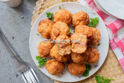 Exclusive Sausage Cheese Balls
